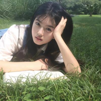 明星离婚传闻官宣恋情引爆服务器，平台紧急限流，72小时持续发酵